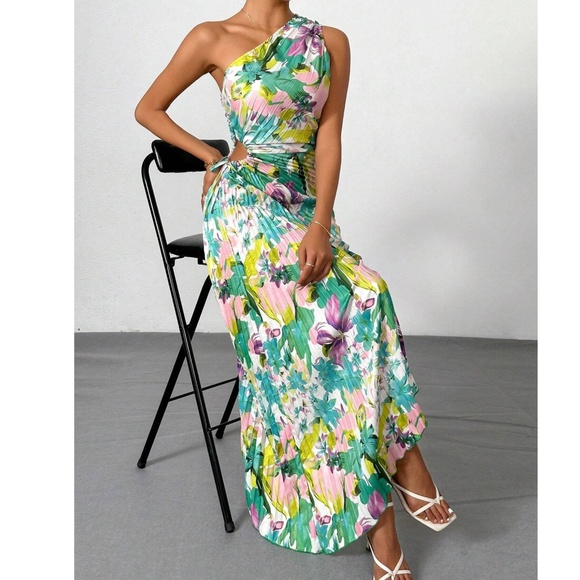 Boho Floral Print Cut out Pleated One Shoulder Maxi Dress - Picture 2 of 6